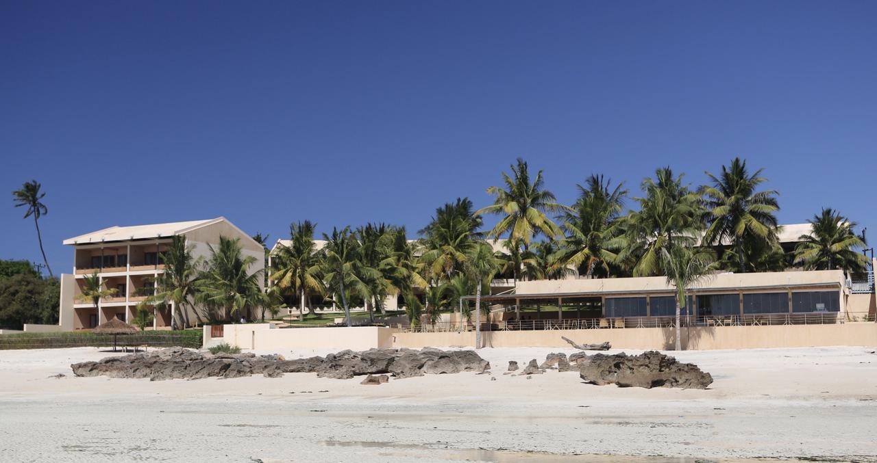 Kirimizi Hotel & Restaurante Pemba Dış mekan fotoğraf